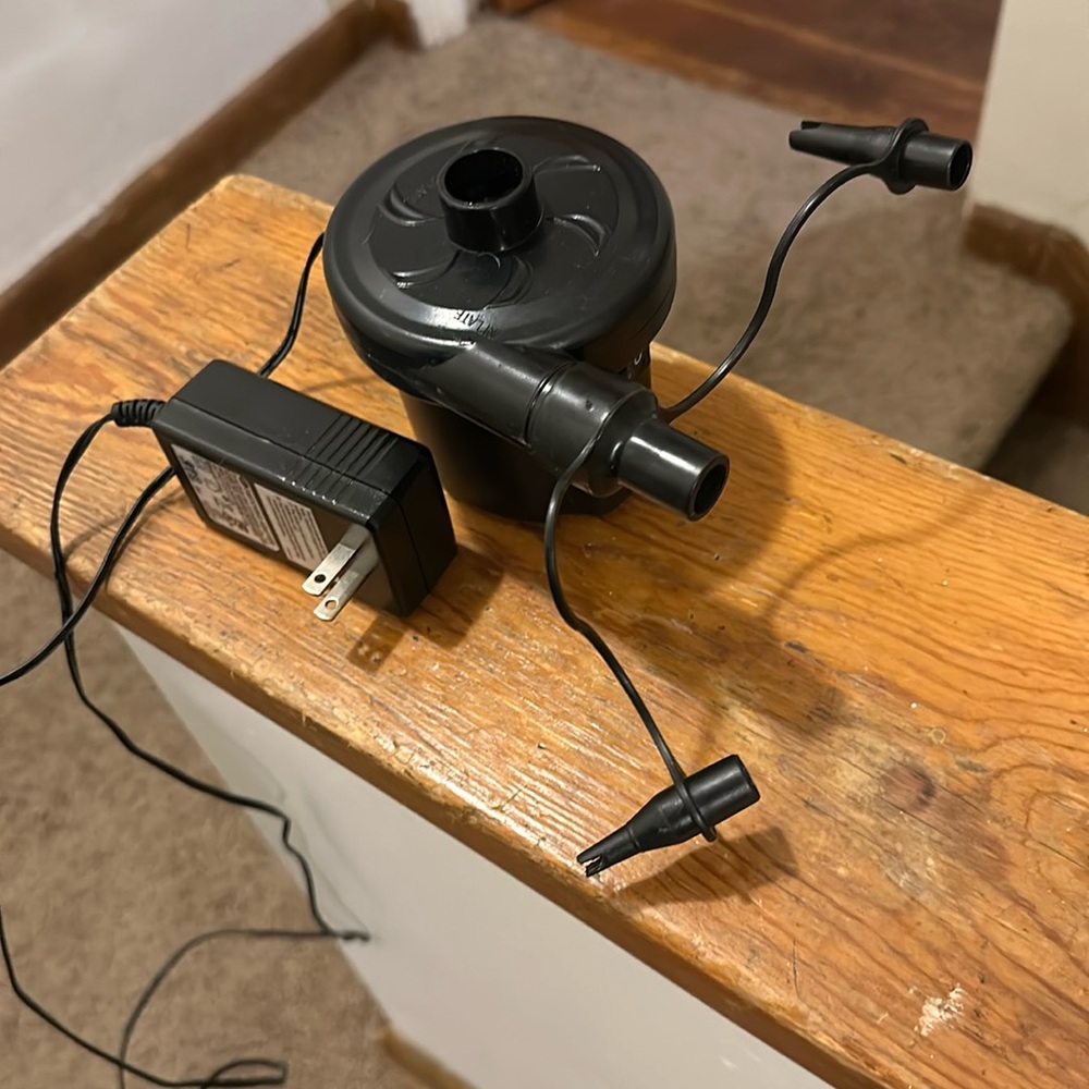 Plug In Electric Air Pump